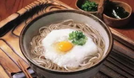 吃瓜爆料流水面小哥,揭秘娱乐圈幕后真相